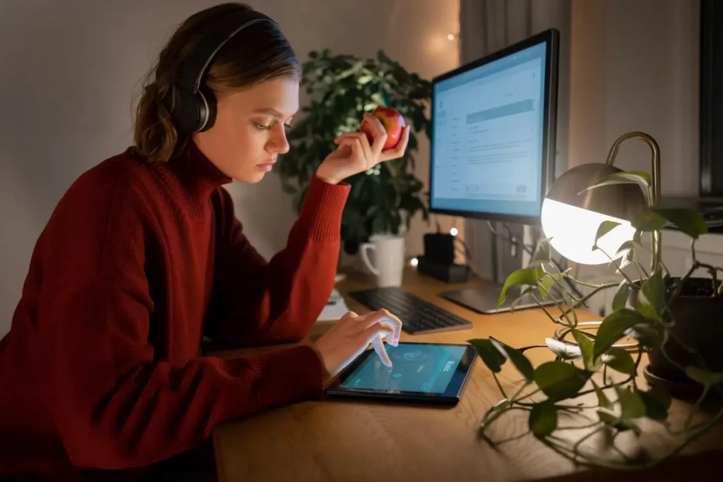 Produtividade à distância em home office eficiente